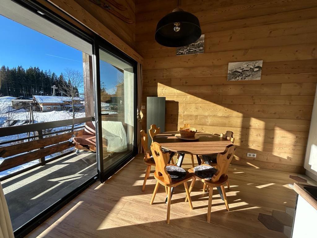 Le Stelo 6 Personnes Aux Pieds Des Pistes 2 Appartement *